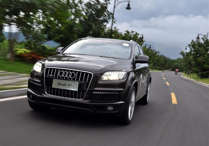 奧迪(進口) 奧迪Q7 2011款 3.0 TFSI 專享型(245kW)