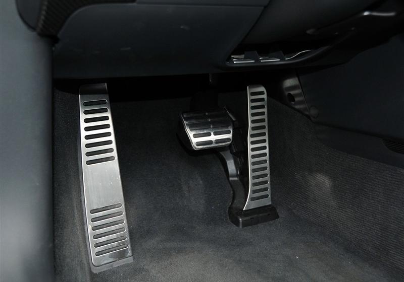 奧迪(進(jìn)口) 奧迪R8 2011款 Spyder 5.2 FSI quattro