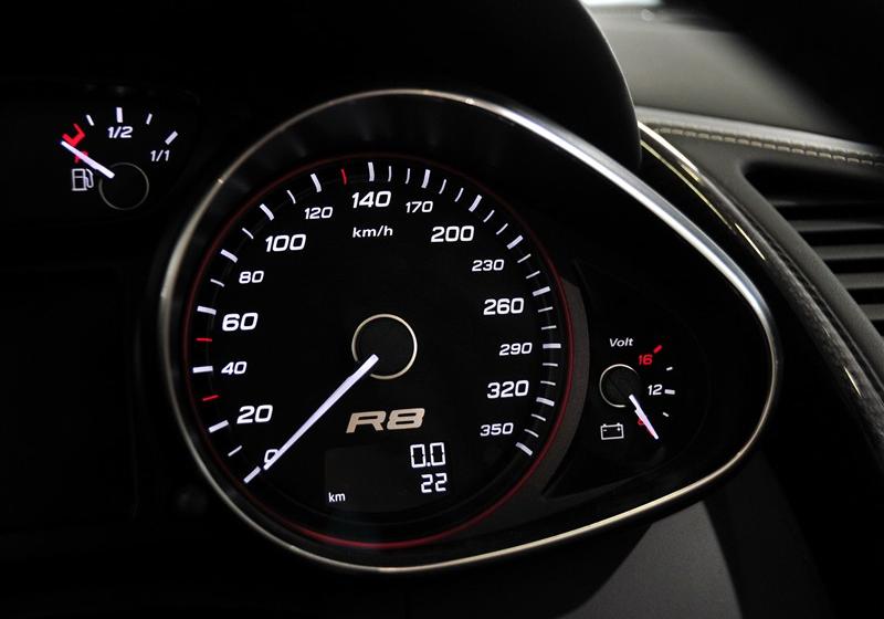 奧迪(進(jìn)口) 奧迪R8 2011款 Spyder 5.2 FSI quattro