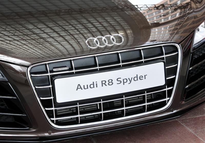 奧迪(進(jìn)口) 奧迪R8 2011款 Spyder 5.2 FSI quattro