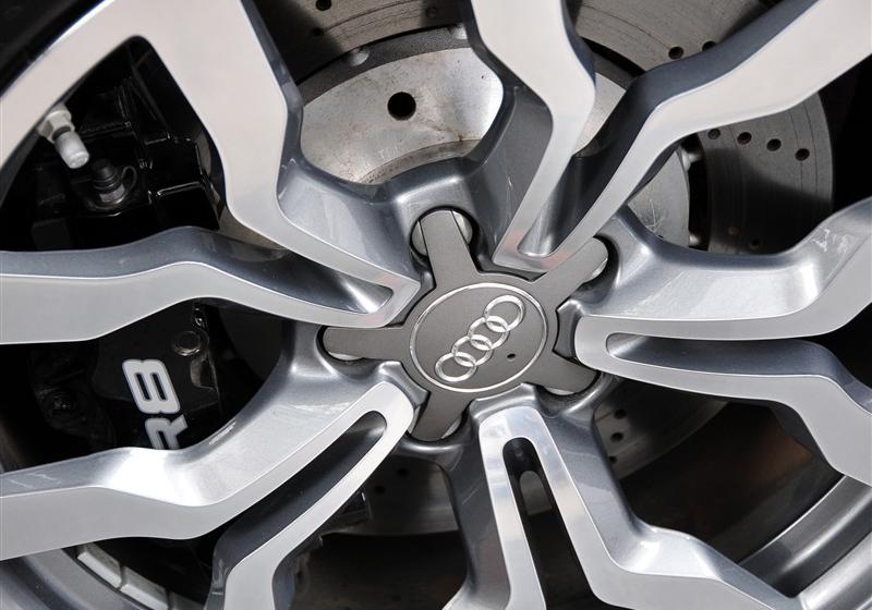 奧迪(進口) 奧迪R8 2011款 Spyder 5.2 FSI quattro