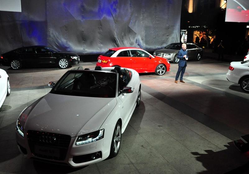 奧迪(進口) 奧迪R8 2011款 Spyder 5.2 FSI quattro