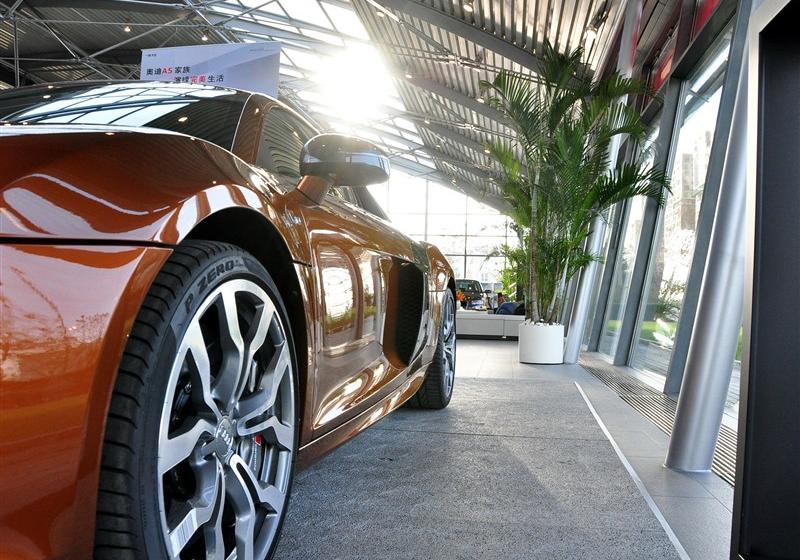 奧迪(進口) 奧迪R8 2010款 5.2 FSI quattro