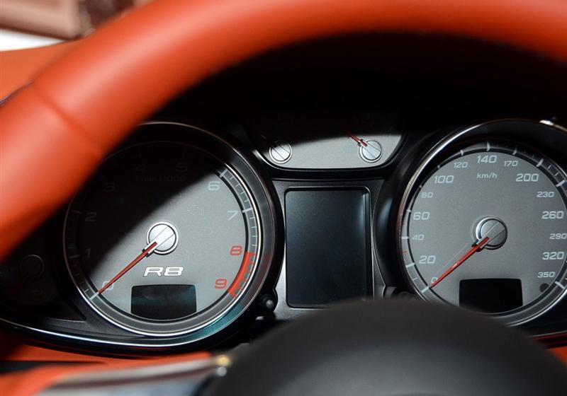 奧迪(進(jìn)口) 奧迪R8 2010款 5.2 FSI quattro