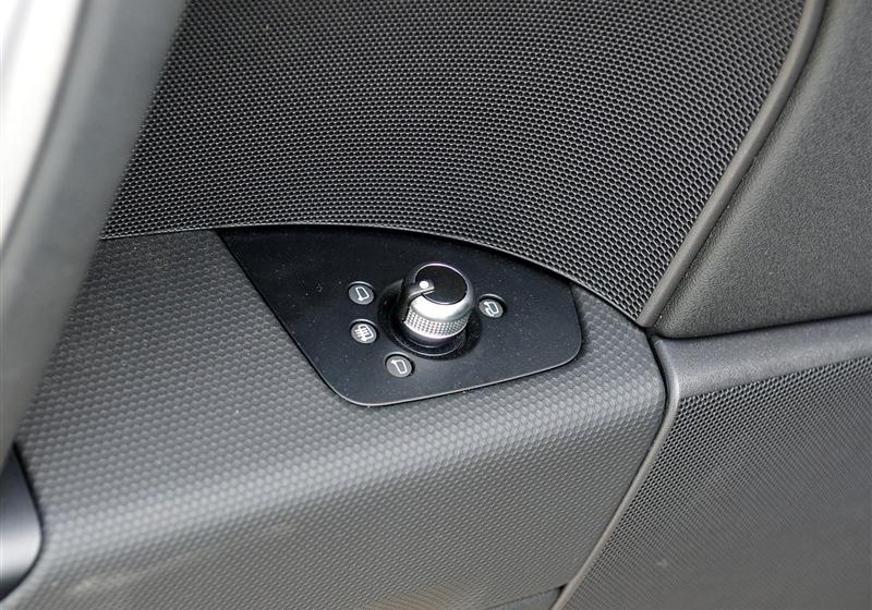 奧迪(進口) 奧迪TT 2011款 TT Coupe 2.0TFSI