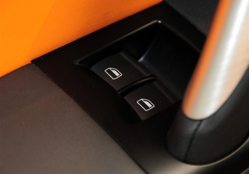 奧迪(進(jìn)口) 奧迪TT 2011款 TTS Coupe 2.0TFSI quattro