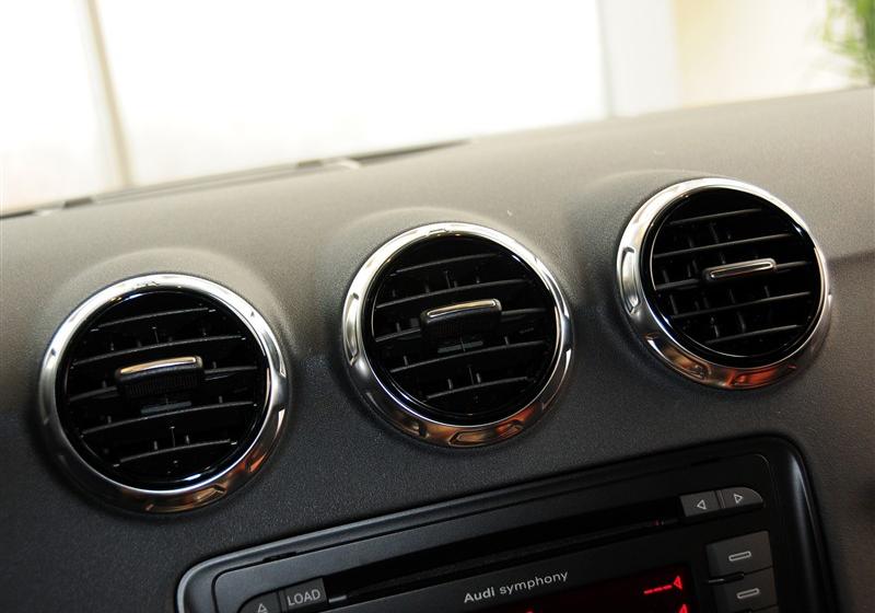 奧迪(進(jìn)口) 奧迪TT 2011款 TTS Coupe 2.0TFSI quattro