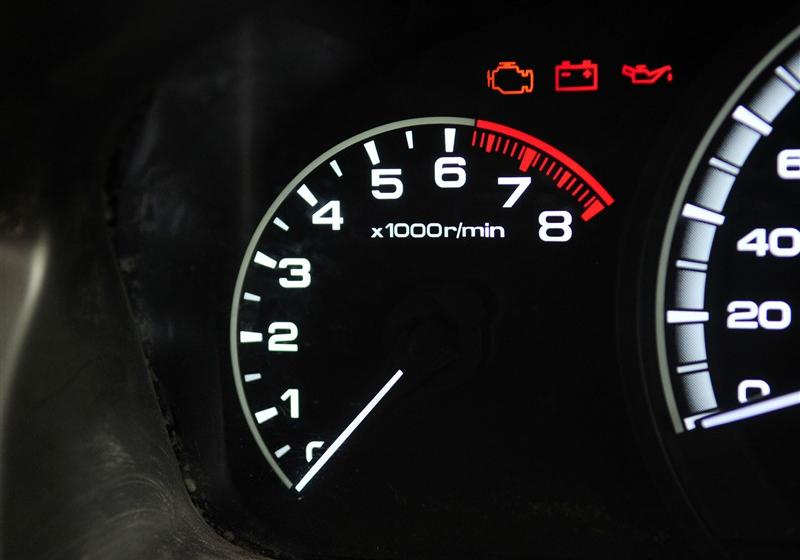 比亞迪 比亞迪F6 2011款 黃金版 1.8L MT豪華型