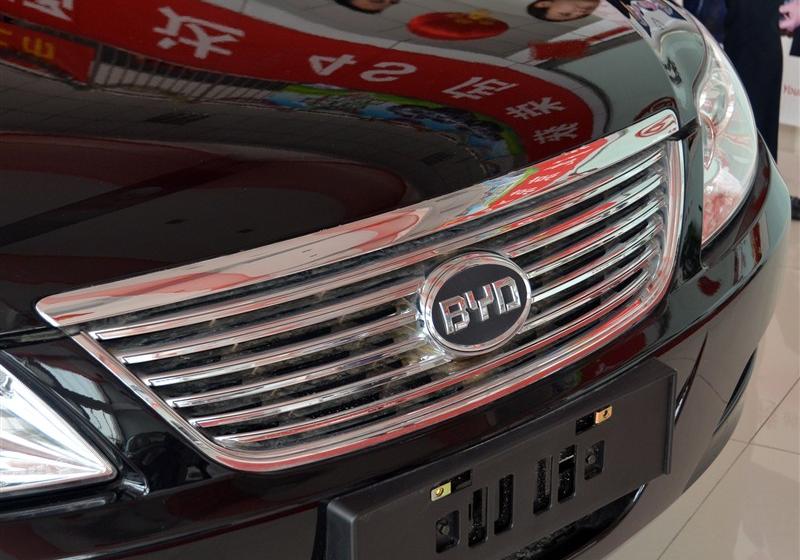 比亞迪 比亞迪F6 2011款 黃金版 1.8L MT尊享型