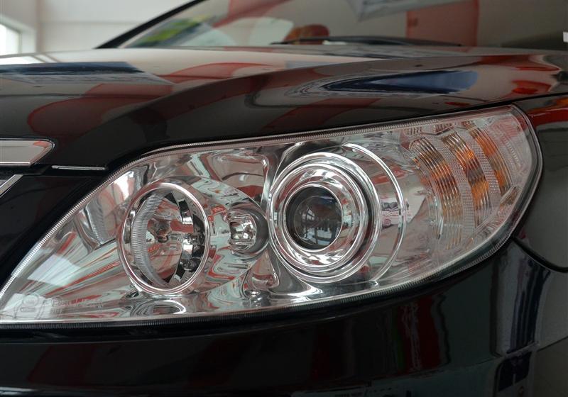 比亞迪 比亞迪F6 2011款 黃金版 1.8L MT尊享型