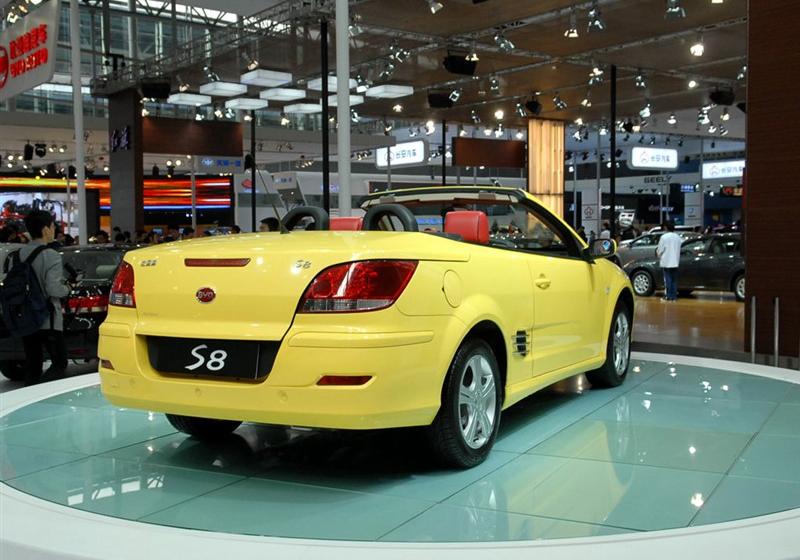 比亞迪 比亞迪S8 2009款 2.0 自動旗艦型