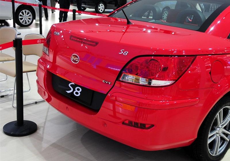 比亞迪 比亞迪S8 2009款 2.0 自動旗艦型