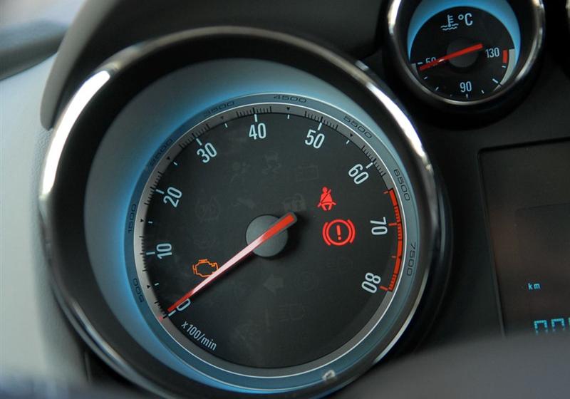 通用別克 英朗 2010款 XT 1.6L 手動進取版