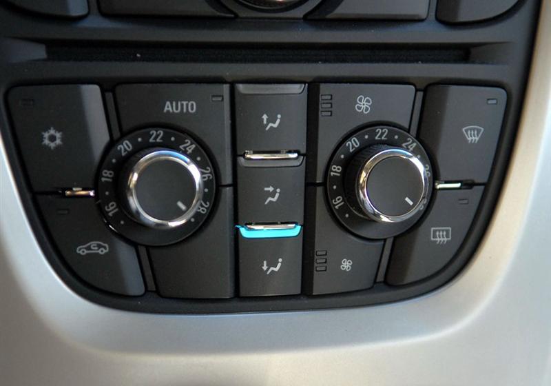 通用別克 英朗 2010款 XT 1.6L 手動進取版