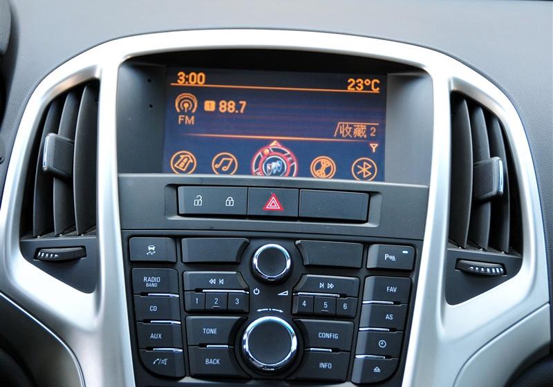 通用別克 英朗 2010款 XT 1.6T 時尚運動版