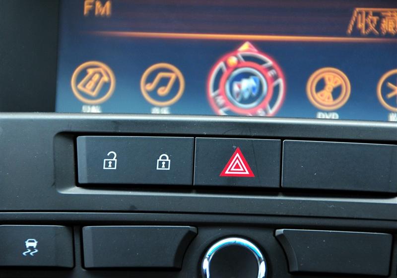 通用別克 英朗 2010款 XT 1.6T 時(shí)尚運(yùn)動(dòng)版