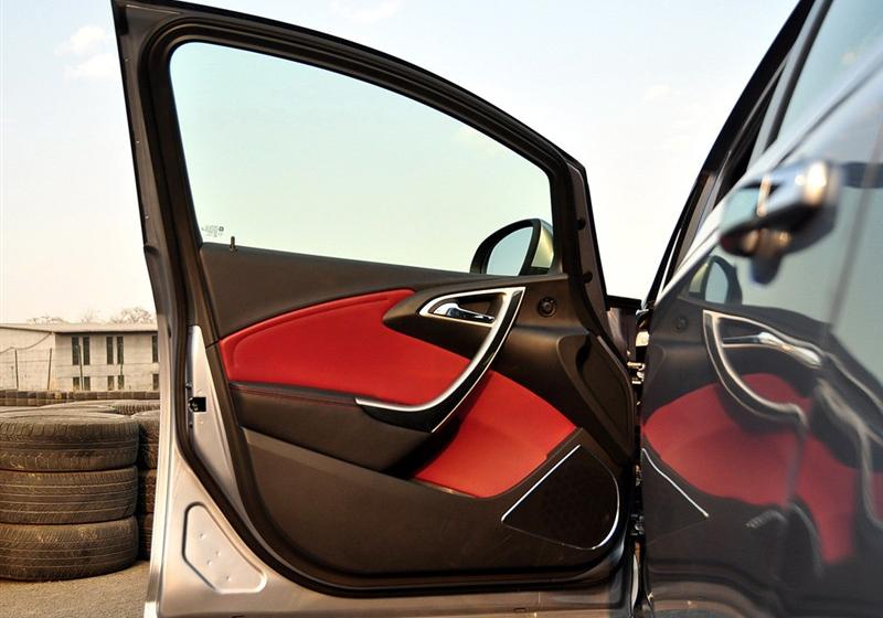 通用別克 英朗 2010款 XT 1.6T 新銳運動版