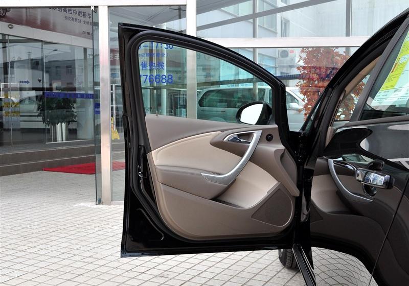 通用別克 英朗 2011款 GT 1.8L 自動(dòng)時(shí)尚版真皮款