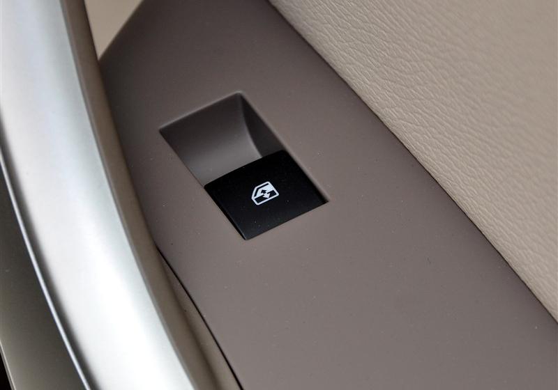 通用別克 英朗 2011款 GT 1.8L 自動(dòng)時(shí)尚版真皮款