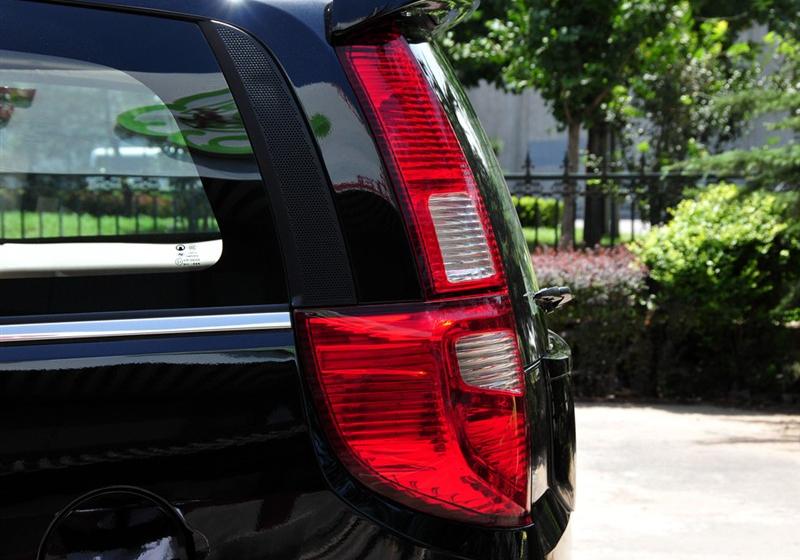 長城汽車 哈弗H3 2010款 領(lǐng)先版 2.4四驅(qū)豪華型