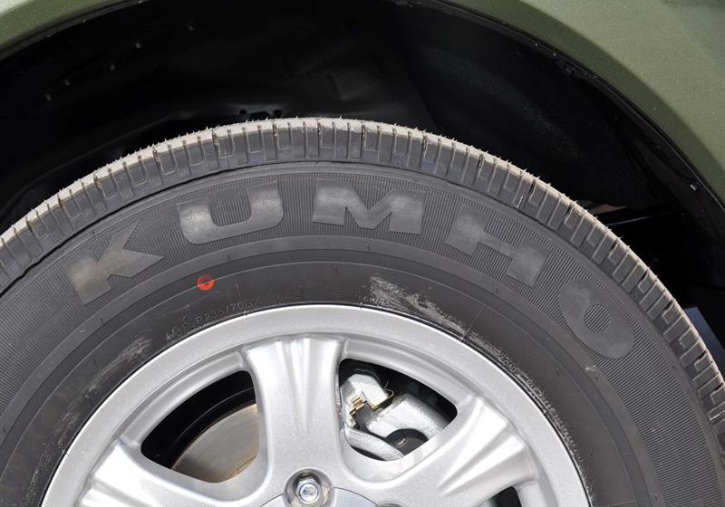 長(zhǎng)城汽車(chē) 哈弗H3 2010款 領(lǐng)先版 2.5TCI兩驅(qū)舒適型