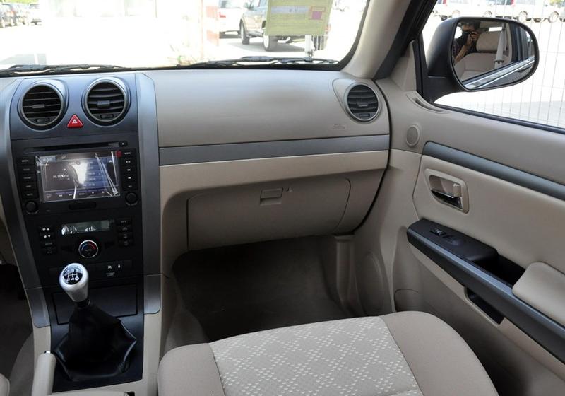 長城汽車 哈弗H3 2010款 領(lǐng)先版 2.5TCI兩驅(qū)豪華型