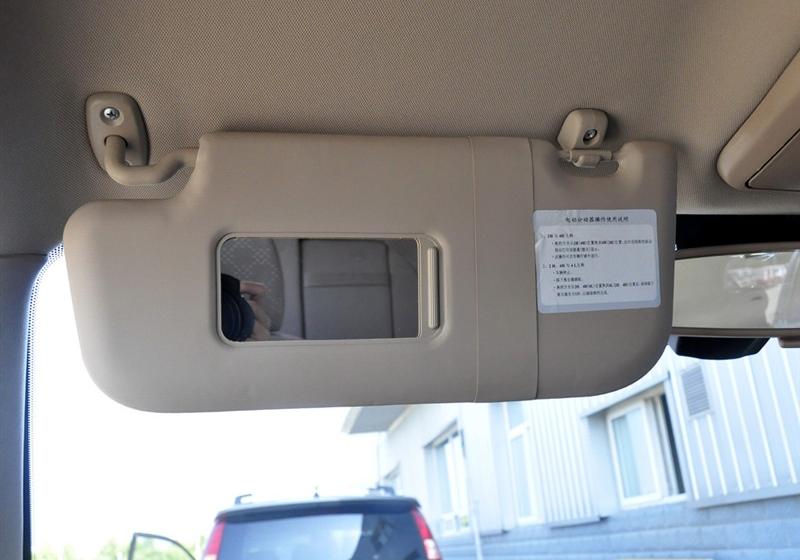 長(zhǎng)城汽車(chē) 哈弗H3 2010款 領(lǐng)先版 2.5TCI四驅(qū)豪華型