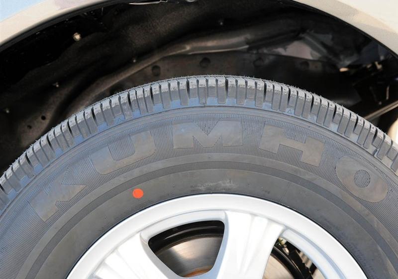 長城汽車 哈弗H3 2010款 領(lǐng)先版 2.5TCI四驅(qū)超豪華型