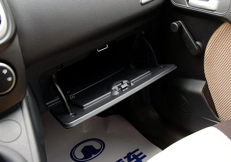 長(zhǎng)城汽車(chē) 哈弗M1 2009款 1.3 兩驅(qū) 舒適型