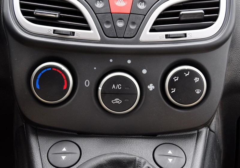 長(zhǎng)城汽車 哈弗M1 2010款 1.3 四驅(qū) 精英型