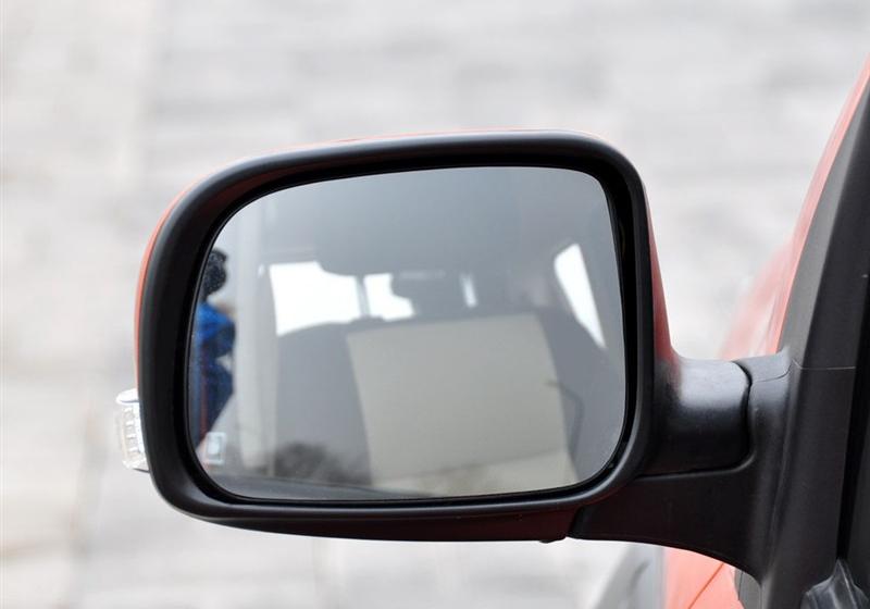 長(zhǎng)城汽車(chē) 哈弗M1 2010款 1.3 四驅(qū) 精英型