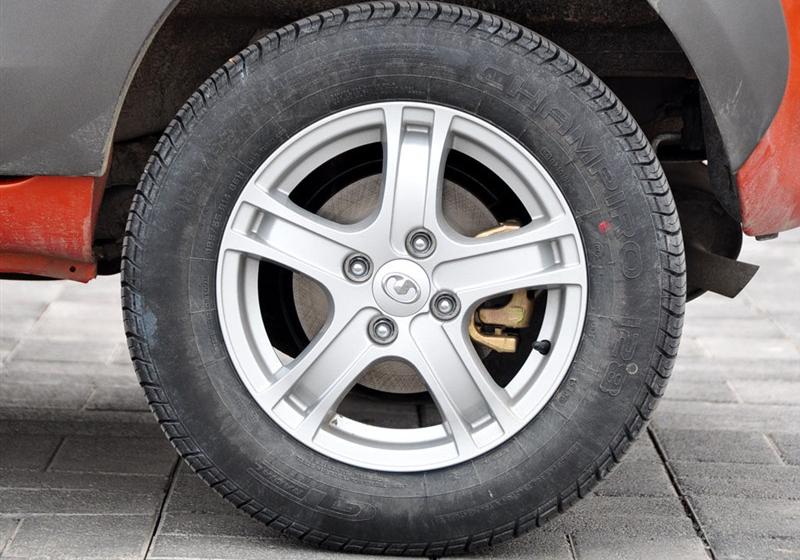 長城汽車 哈弗M1 2010款 1.3 四驅 精英型