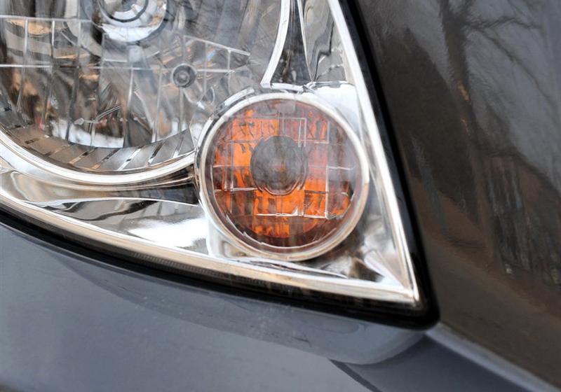 長(zhǎng)城汽車(chē) 哈弗M2 2010款 1.5手動(dòng)兩驅(qū)豪華型