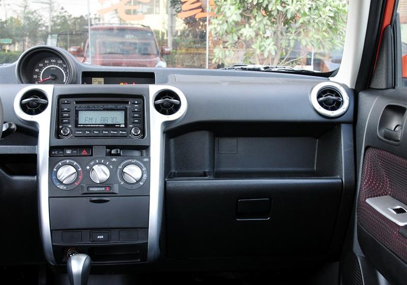 長城汽車 哈弗M2 2010款 1.5CVT兩驅豪華型