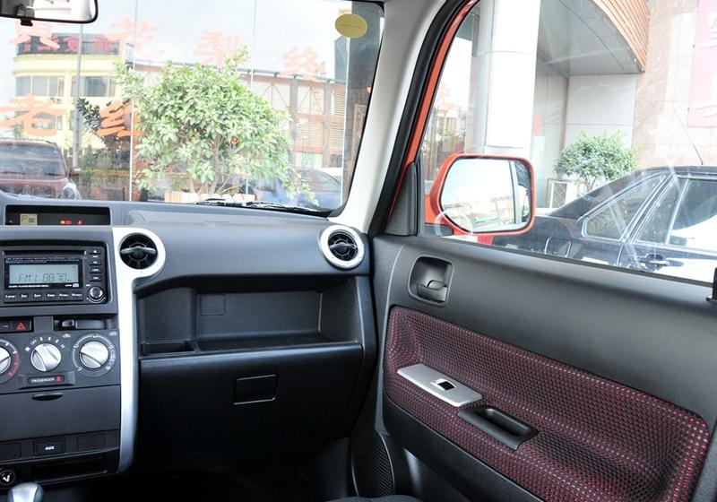 長城汽車 哈弗M2 2010款 1.5CVT兩驅豪華型