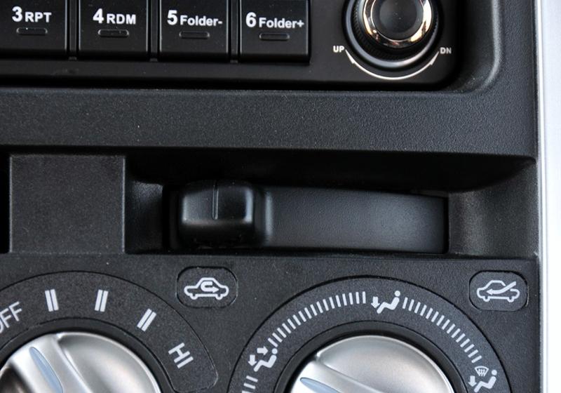 長城汽車 哈弗M2 2010款 1.5CVT兩驅豪華型