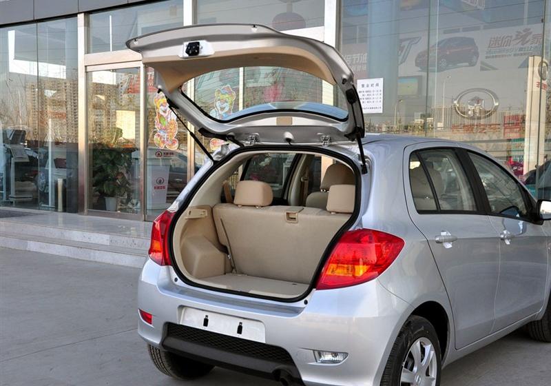 長城汽車 凌傲 2010款 1.3 MT鋒尚版