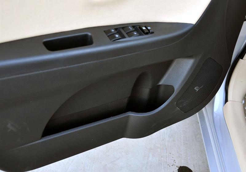 長城汽車 凌傲 2010款 1.3 MT鋒尚版