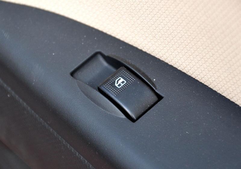 長城汽車 凌傲 2010款 1.3 MT鋒尚版