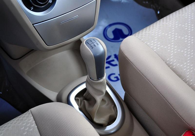 長城汽車 凌傲 2010款 1.3 MT鋒尚版