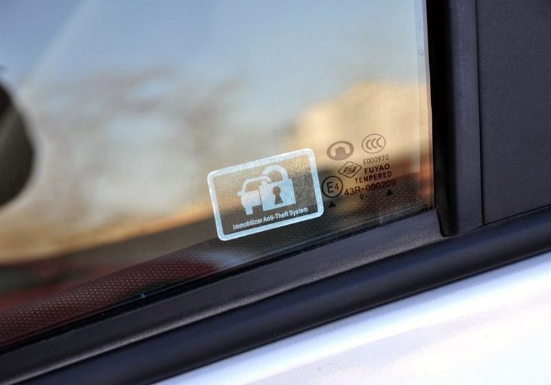 長城汽車 凌傲 2010款 1.3 MT鋒尚版