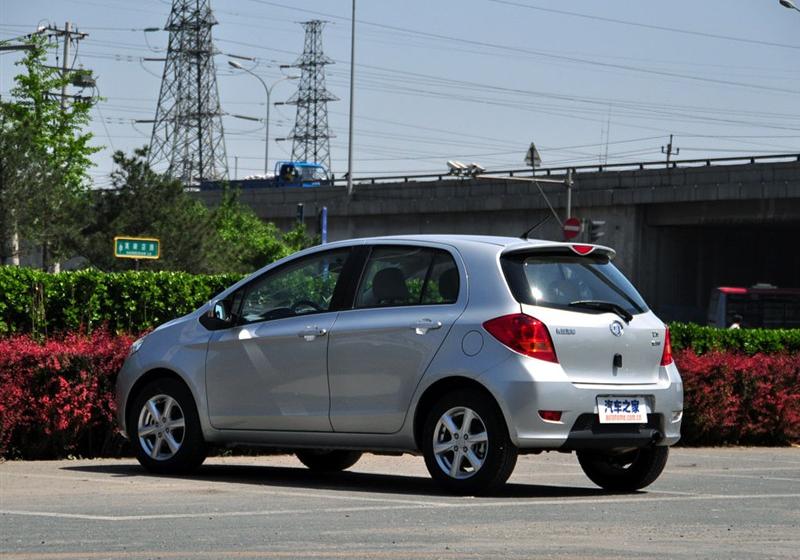 長城汽車 凌傲 2010款 1.3 MT鋒銳版