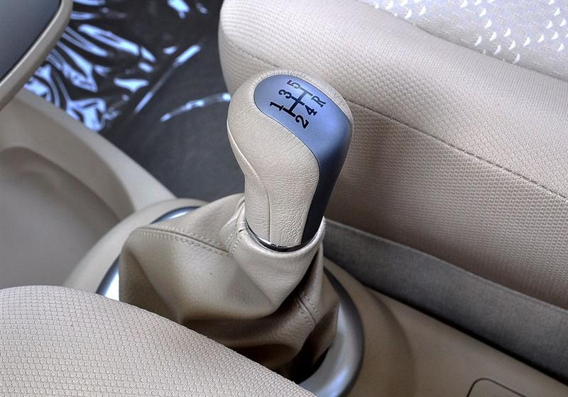 長城汽車 凌傲 2010款 1.3 MT鋒銳版