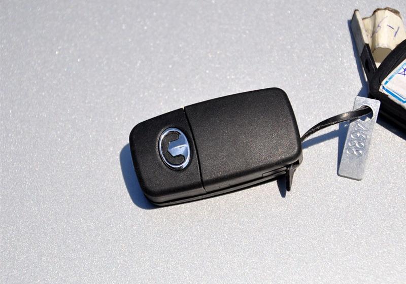 長(zhǎng)城汽車 凌傲 2010款 1.3 MT鋒銳版