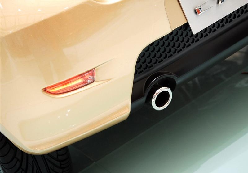 長城汽車 凌傲 2010款 1.3 MT精英版