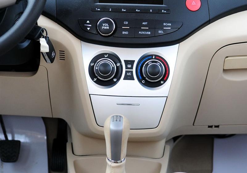 長城汽車 凌傲 2010款 1.5 MT超值版