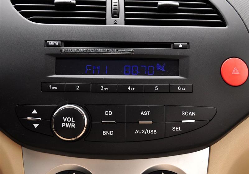 長城汽車 凌傲 2010款 1.5 MT鋒尚版