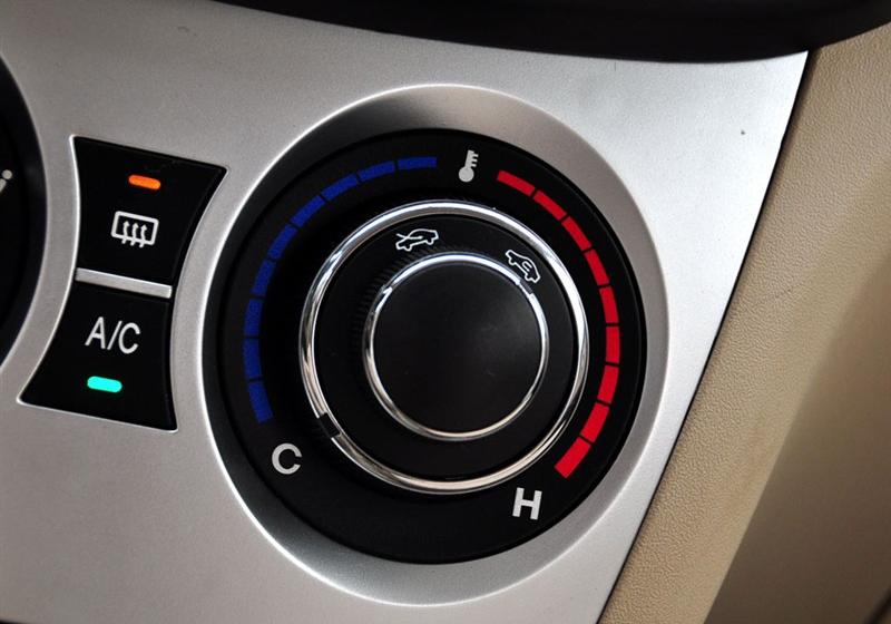 長(zhǎng)城汽車 凌傲 2010款 1.5 MT鋒尚版