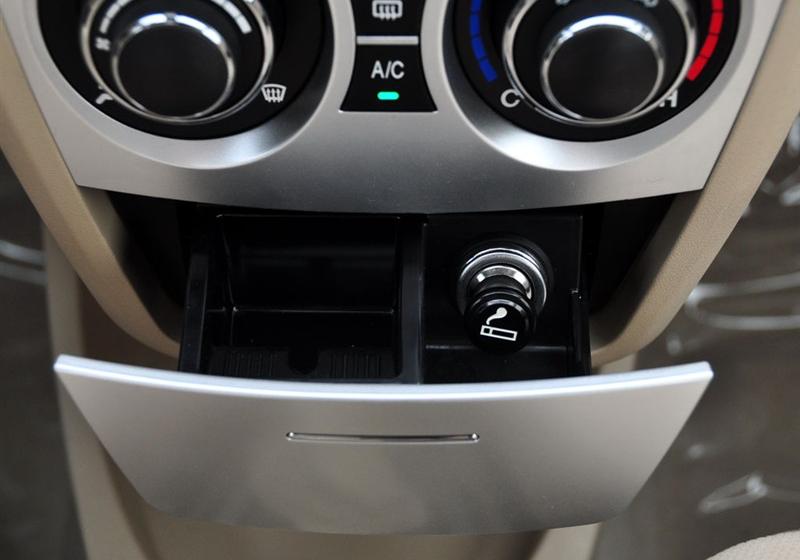 長城汽車 凌傲 2010款 1.5 MT鋒尚版