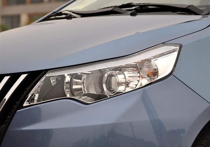 長城汽車 凌傲 2010款 1.5 MT鋒尚版